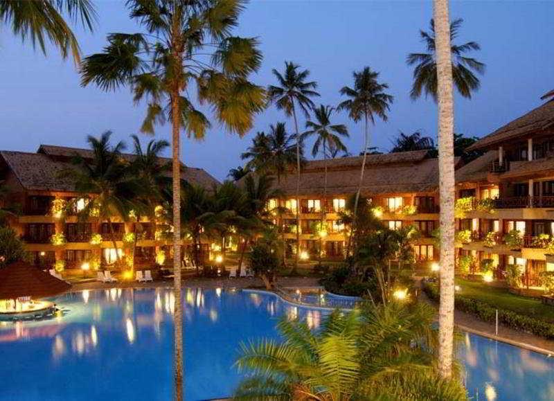 Royal Palms Beach Hotel Kalutara Bagian luar foto