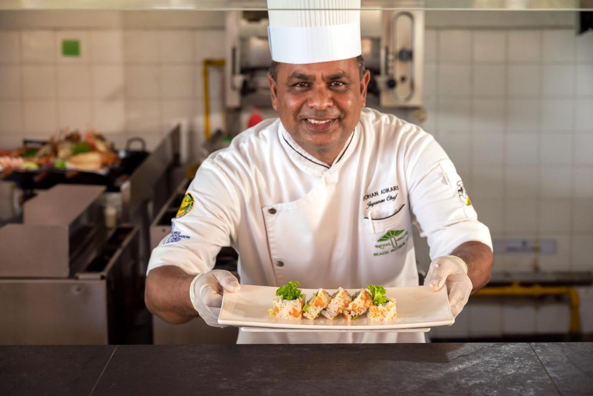 Royal Palms Beach Hotel Kalutara Bagian luar foto