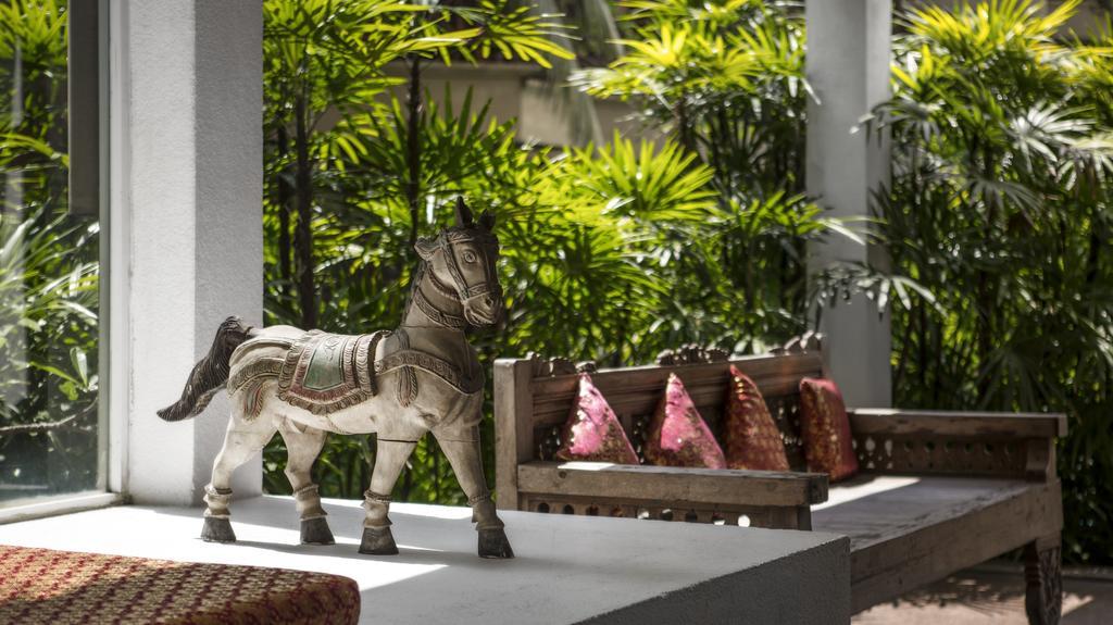 Royal Palms Beach Hotel Kalutara Bagian luar foto
